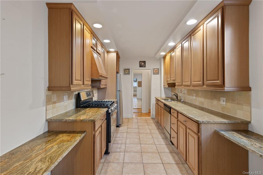 #1 photo, 3530 Henry Hudson Parkway, 布朗士 Bronx , NY 10463