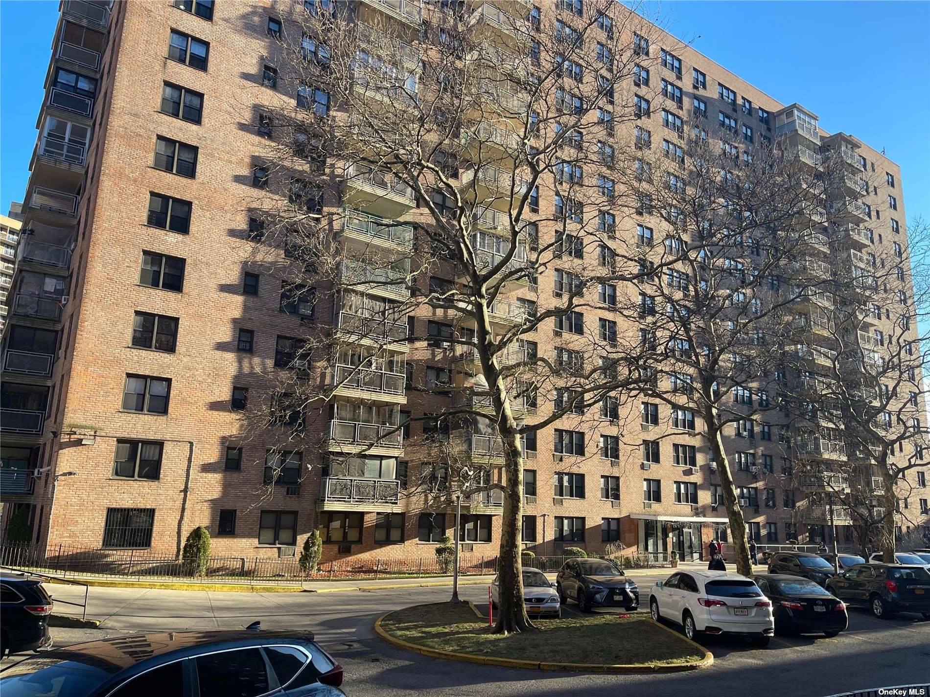 #1 photo, 42-55 Colden Street, 法拉盛 Flushing , NY 11355