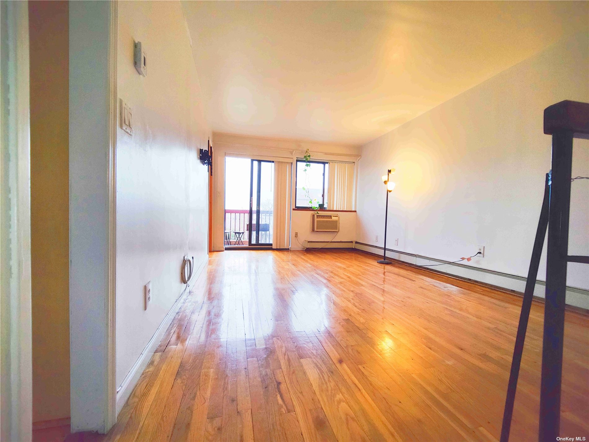 #1 photo, 94-05A 46th Avenue, 皇后区 艾姆赫斯特 Elmhurst , NY 11373