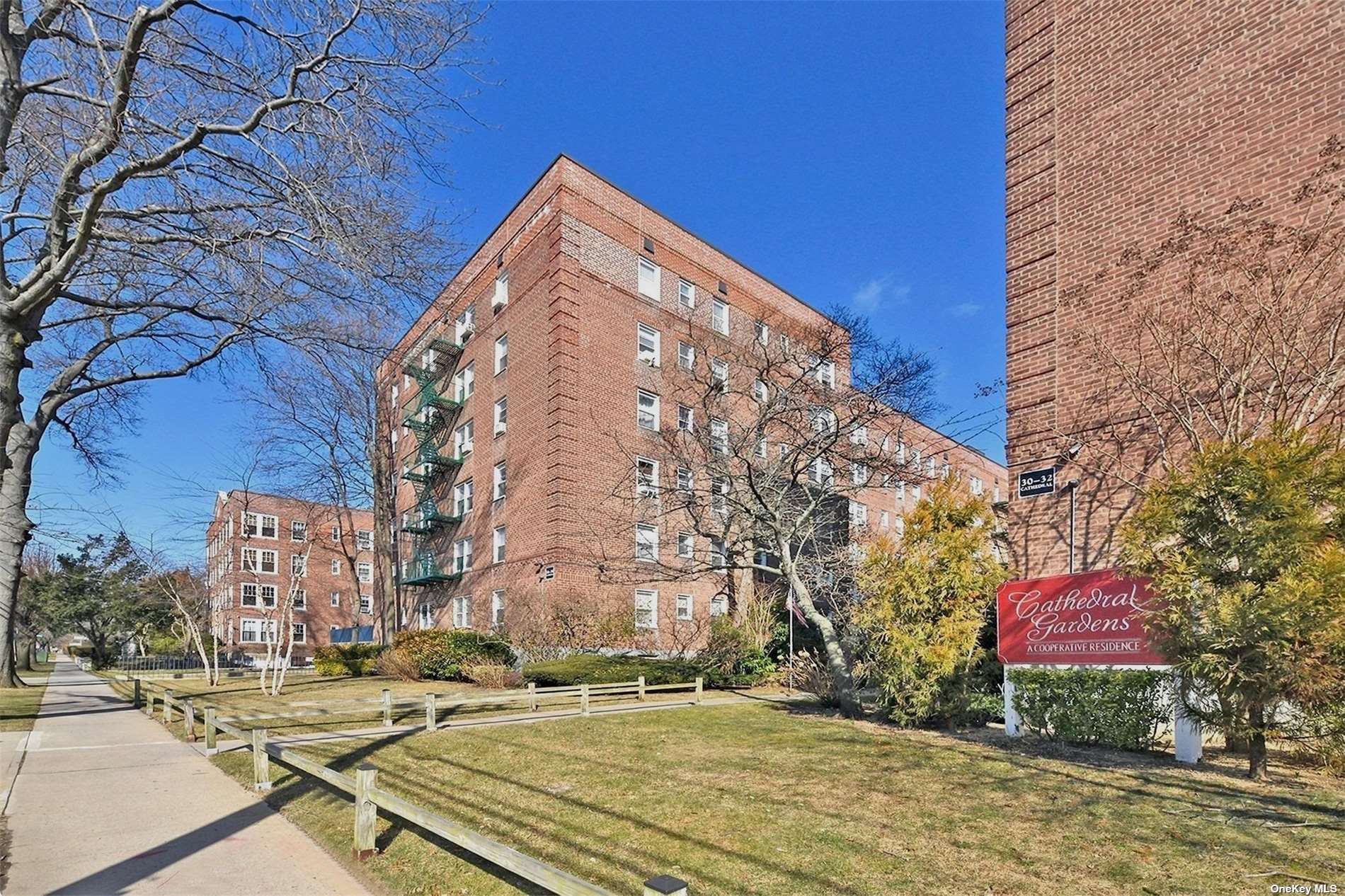 #1 photo, 36 Cathedral Avenue, Hempstead , NY 11550