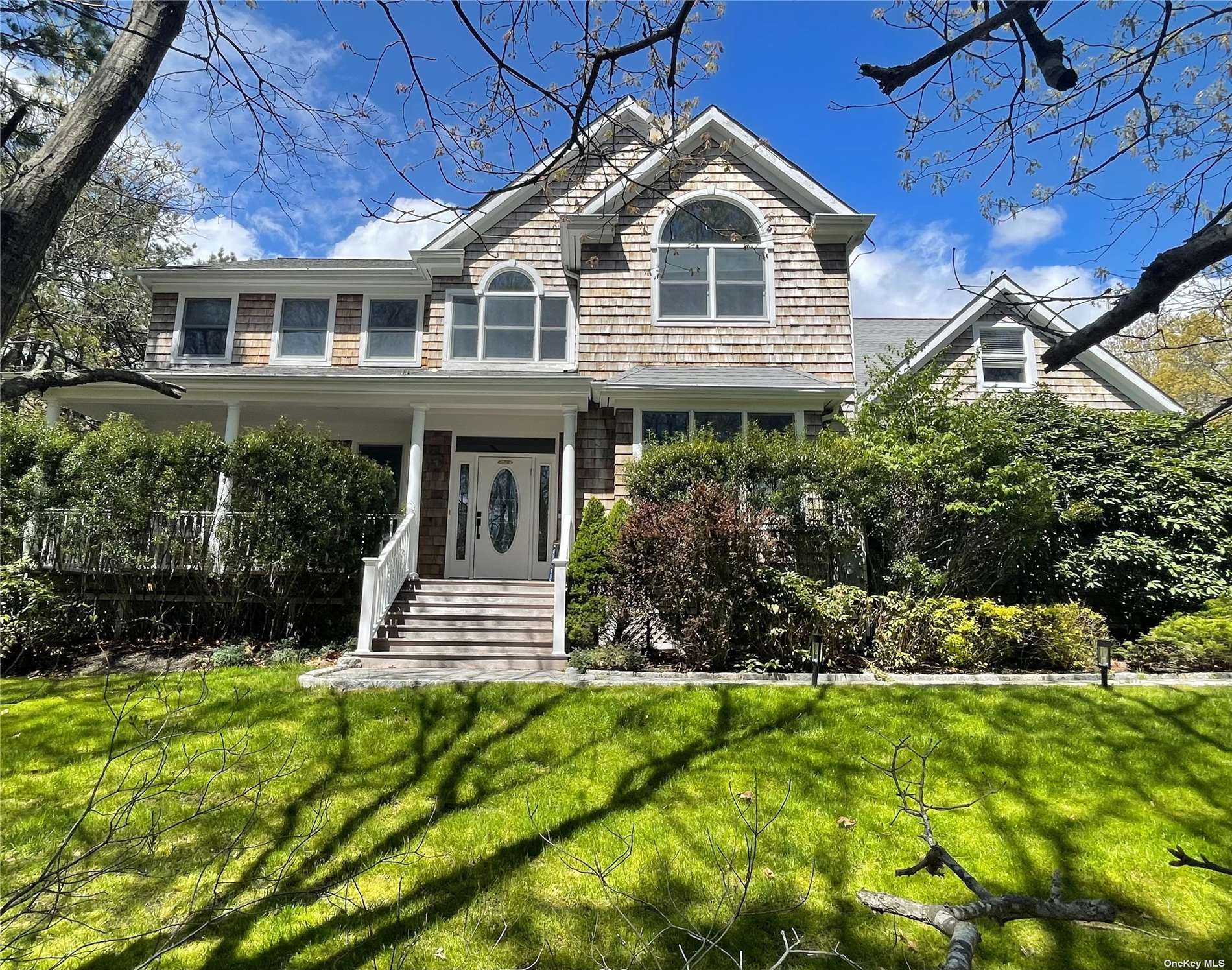 #1 photo, 160 Chardonnay Drive, 东长岛 汉普顿 East Quogue , NY 11942