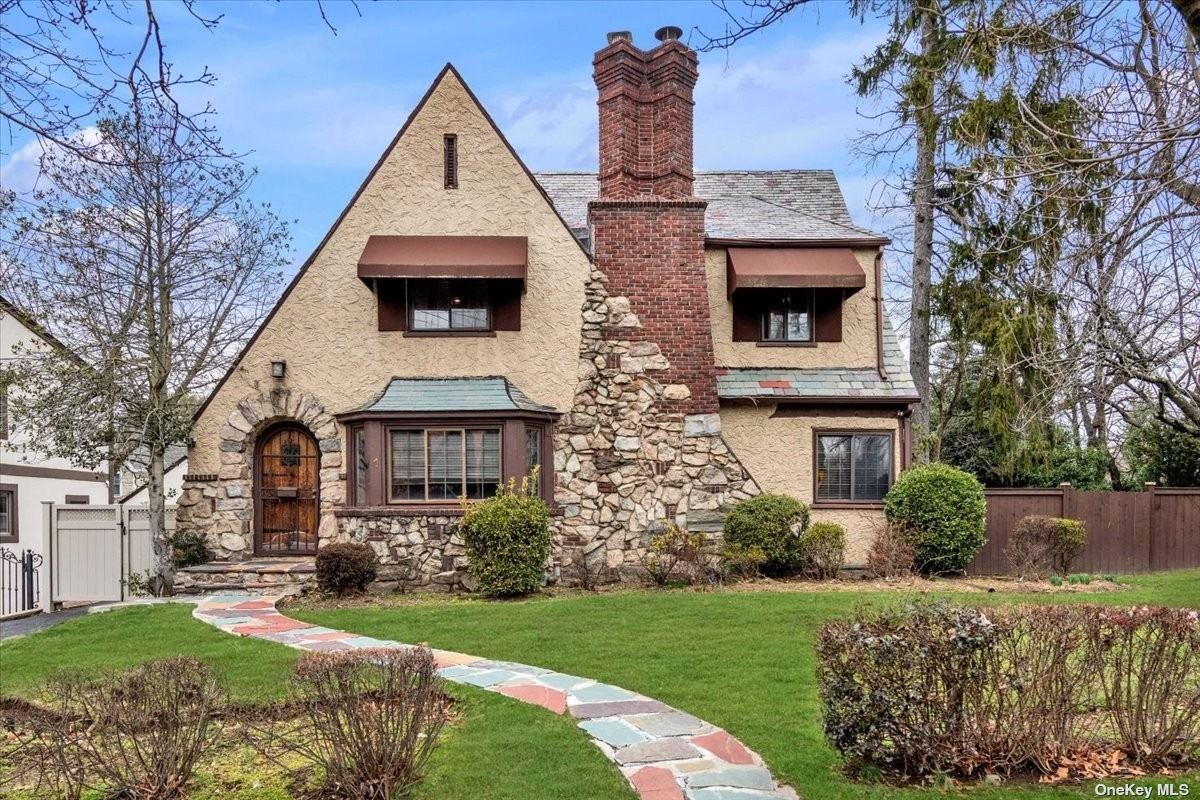 #1 photo, 1 Carolina Road, 皇后區 小頸 Little Neck , NY 11362