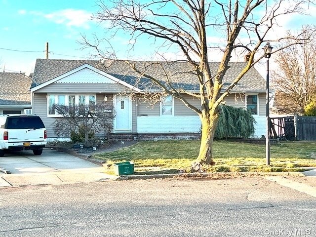 #1 photo, 1211 Garden, 长岛 Wantagh , NY 11793