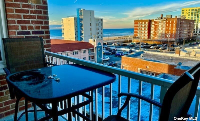 #1 photo, 55 Monroe Boulevard, 長島 長灘 Long Beach , NY 11561