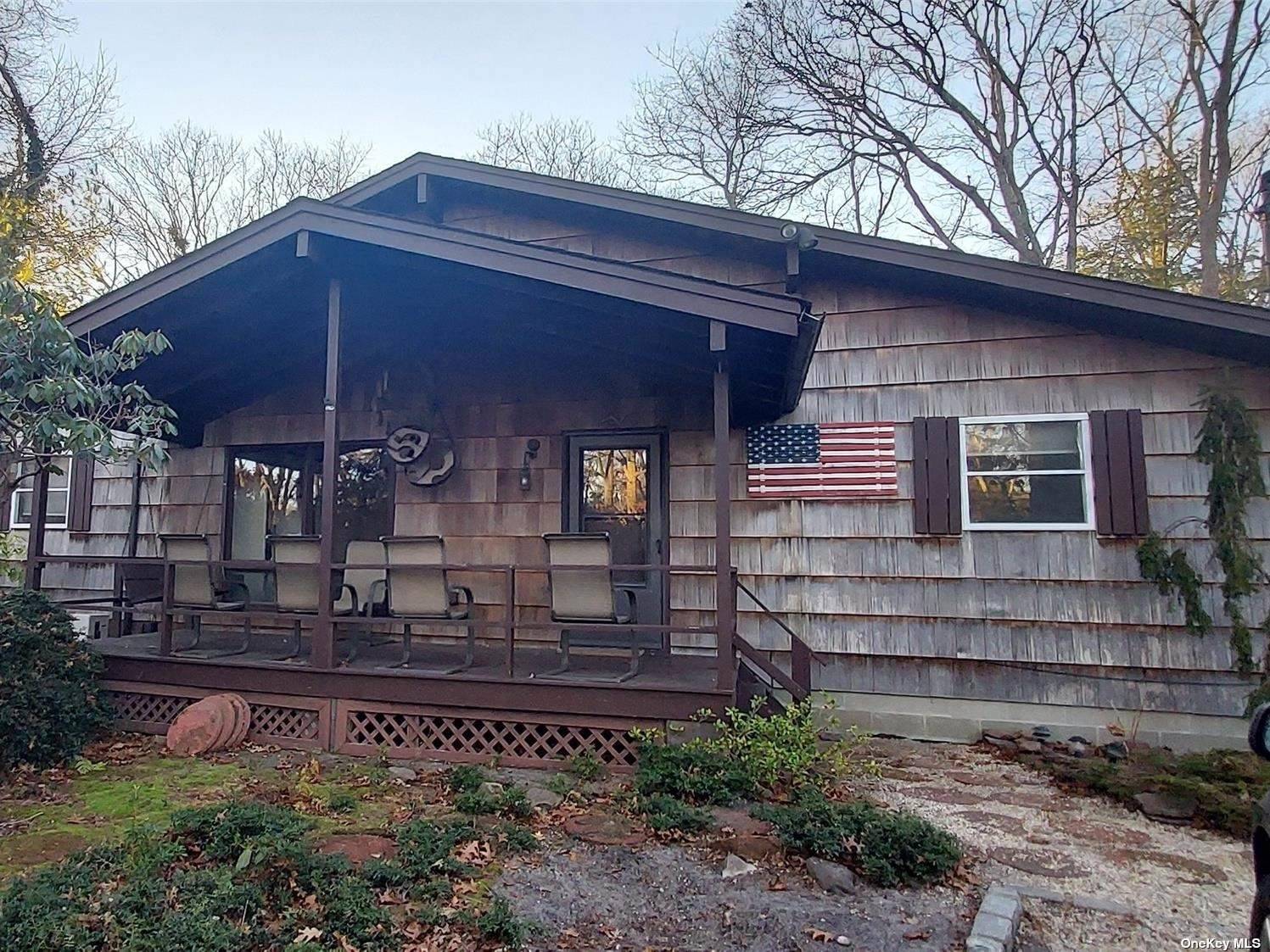#1 photo, 5 Lynnwood, سوفولك Hampton Bays , NY 11946