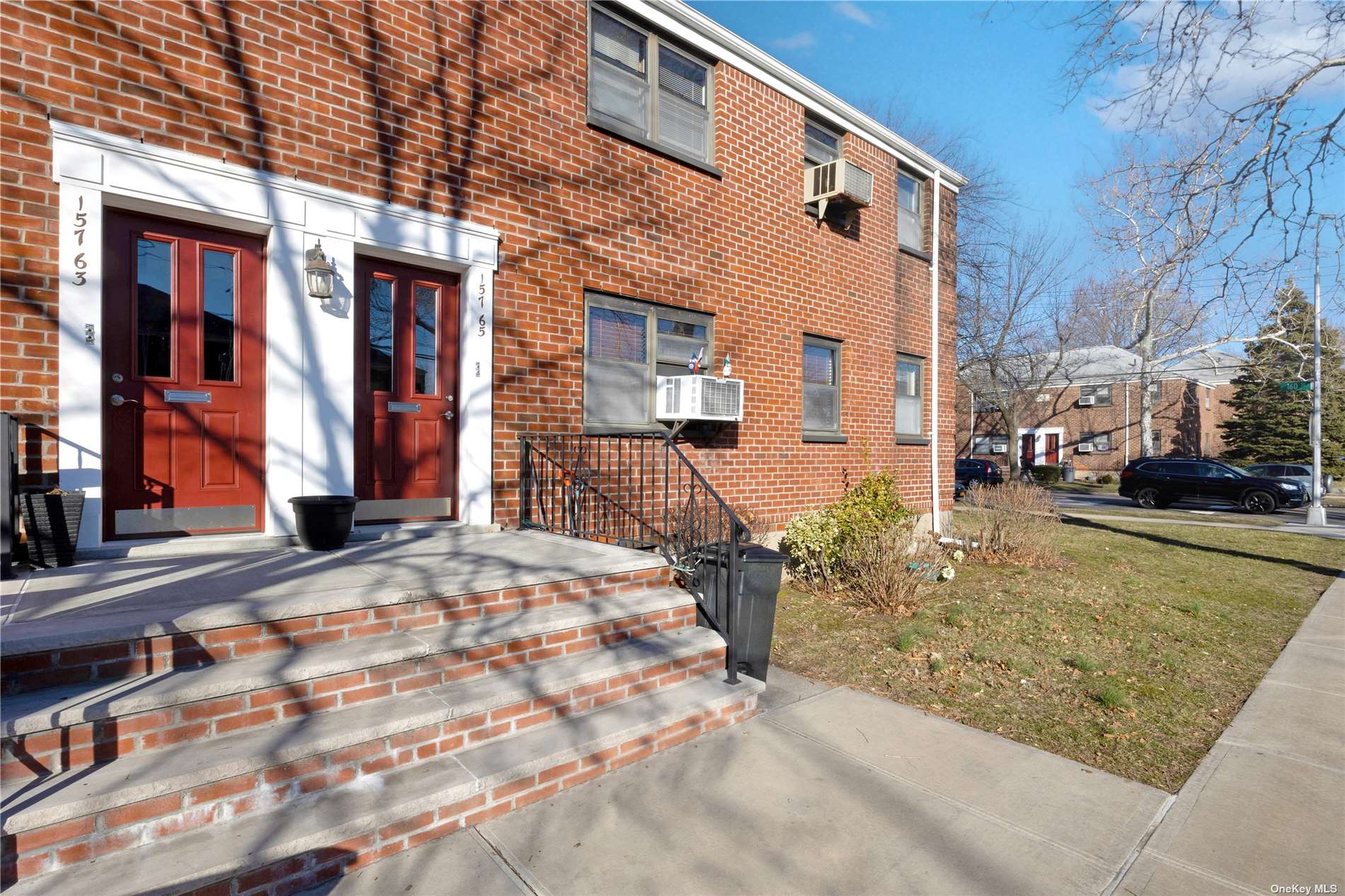 #1 photo, 157-63 17th Avenue, 皇后區 白石鎮 Whitestone , NY 11357