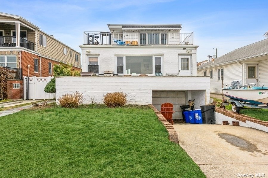 #1 photo, 224 W Bay Drive, 長島 長灘 Long Beach , NY 11561