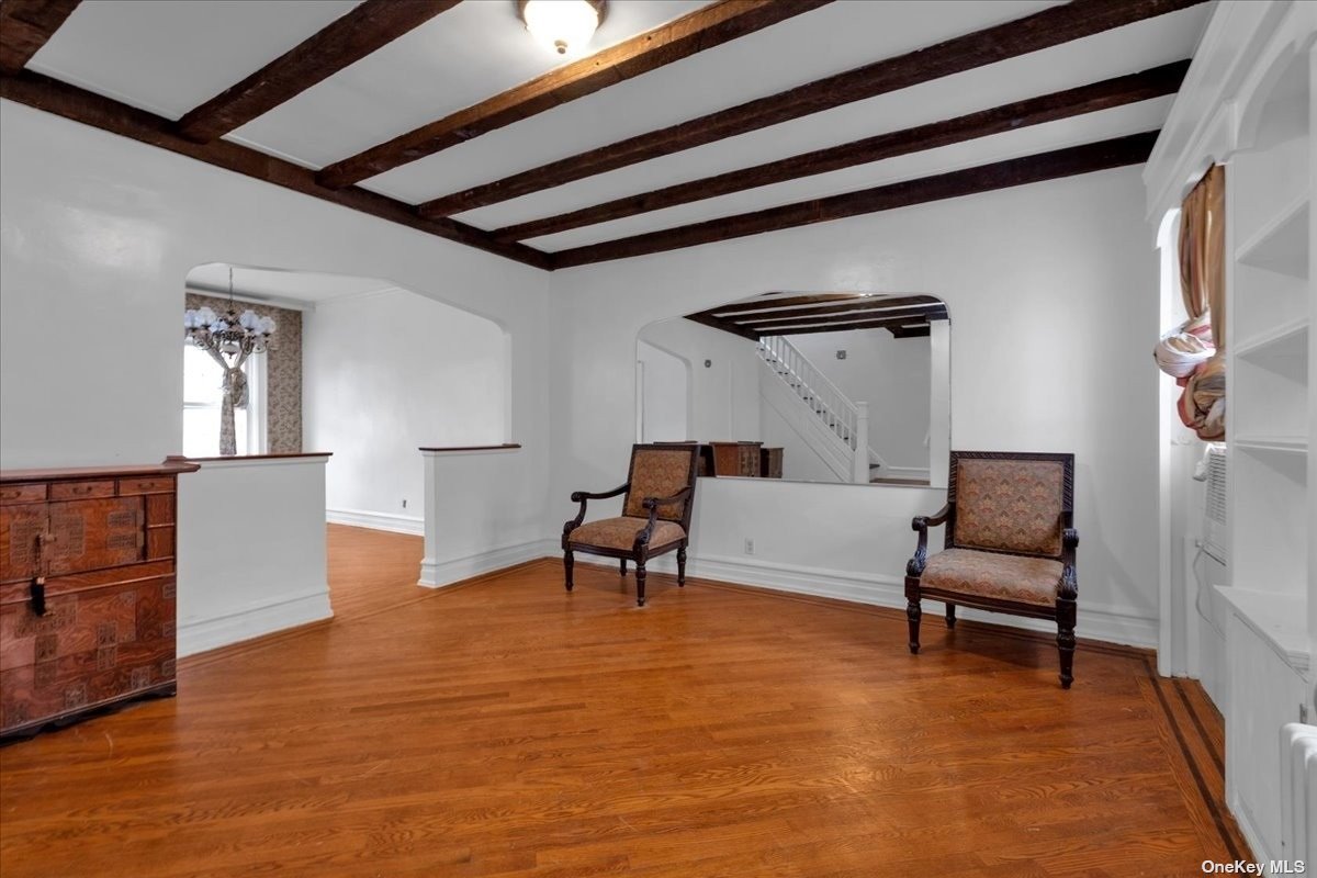 #1 photo, 66-08 Saunders Street, 皇后區 雷哥公園 Rego Park , NY 11374