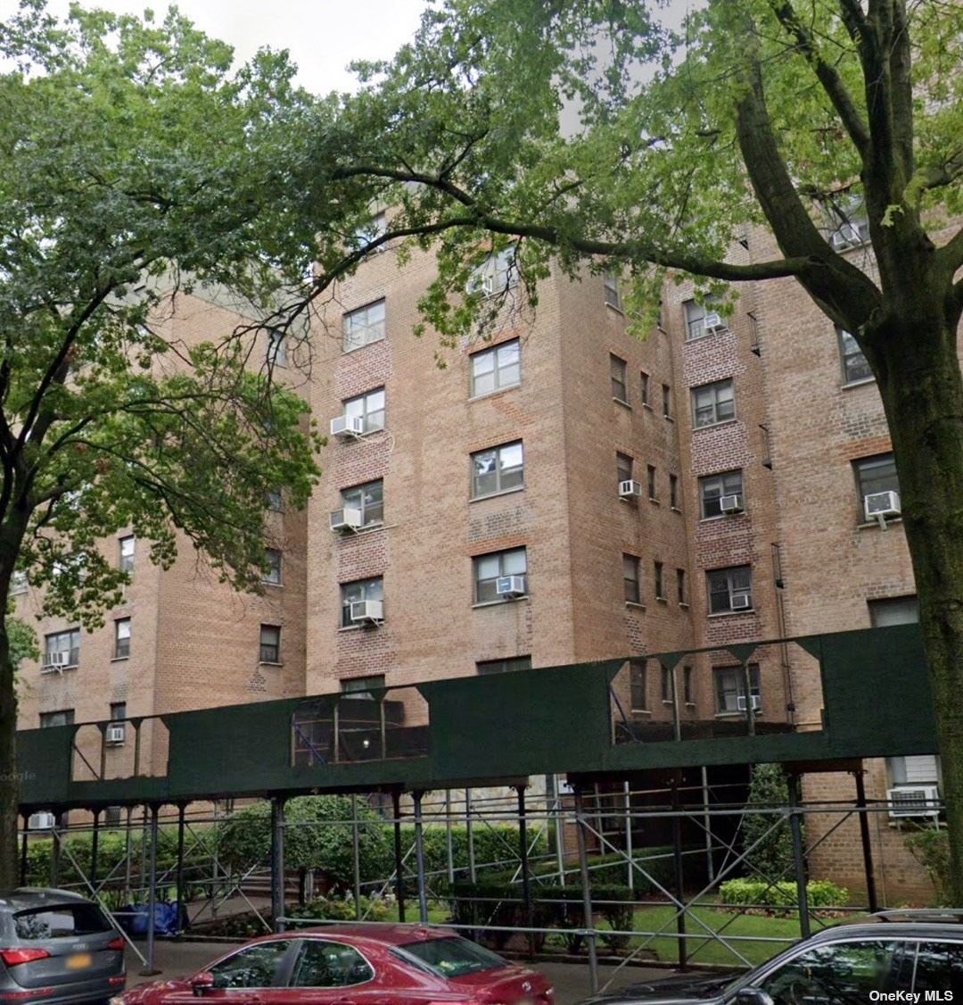 #1 photo, 31-31 138 Street, 法拉盛 Flushing , NY 11354