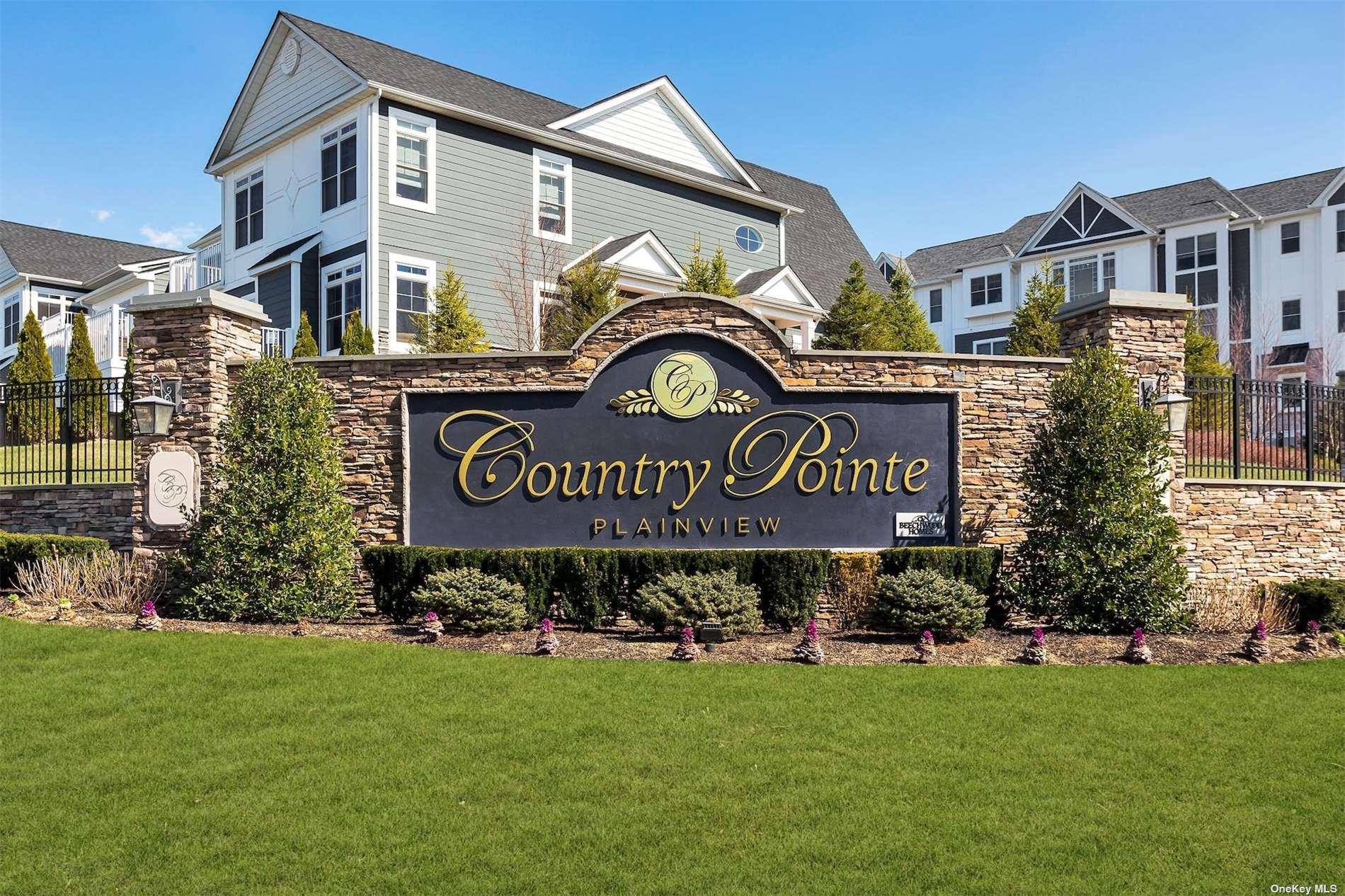 #1 photo, 27201 Spruce Pond Circle, 長島 Plainview , NY 11803