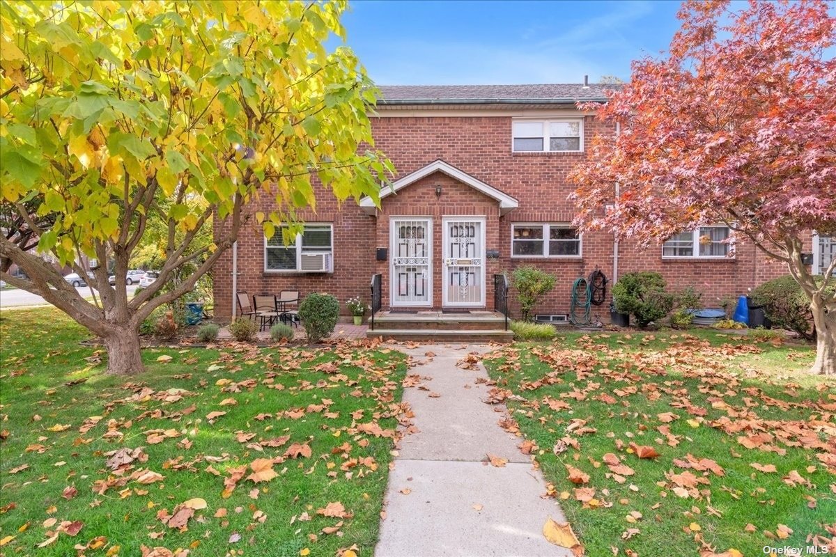 #1 photo, 56-52 184th Street, 皇后區 新鮮草原 Fresh Meadows , NY 11365