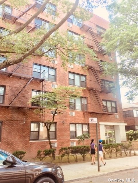 #1 photo, 76-26 113 Street, 皇后區 森林小丘 Forest Hills , NY 11375