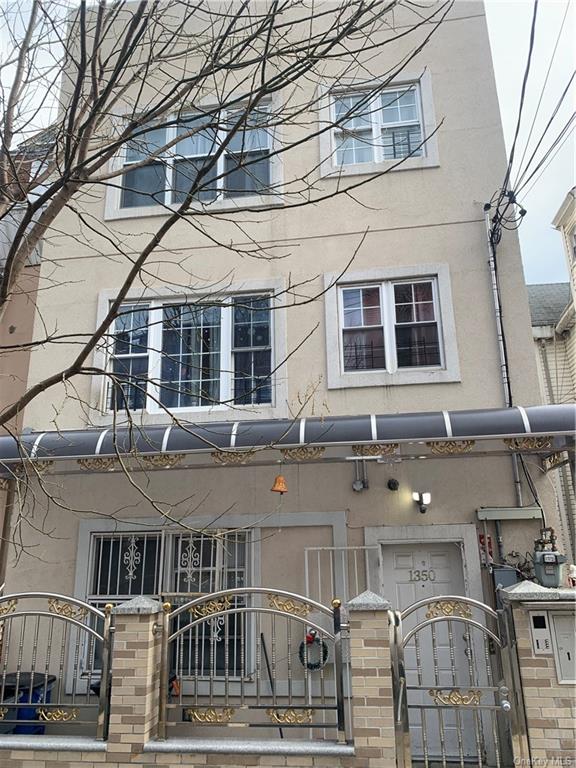 #1 photo, 1350 Teller Avenue, 布朗士 Bronx , NY 10456