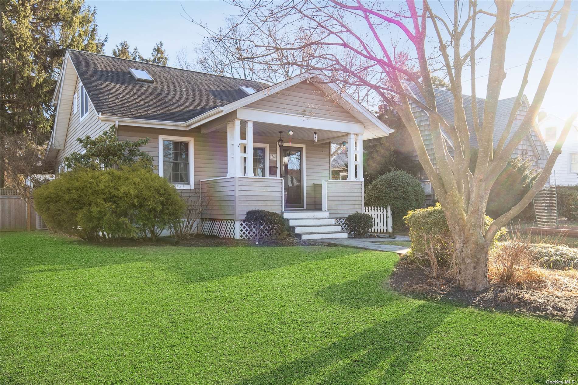 #1 photo, 76 Grandview Street, 東長島 亨廷顿 Huntington , NY 11743