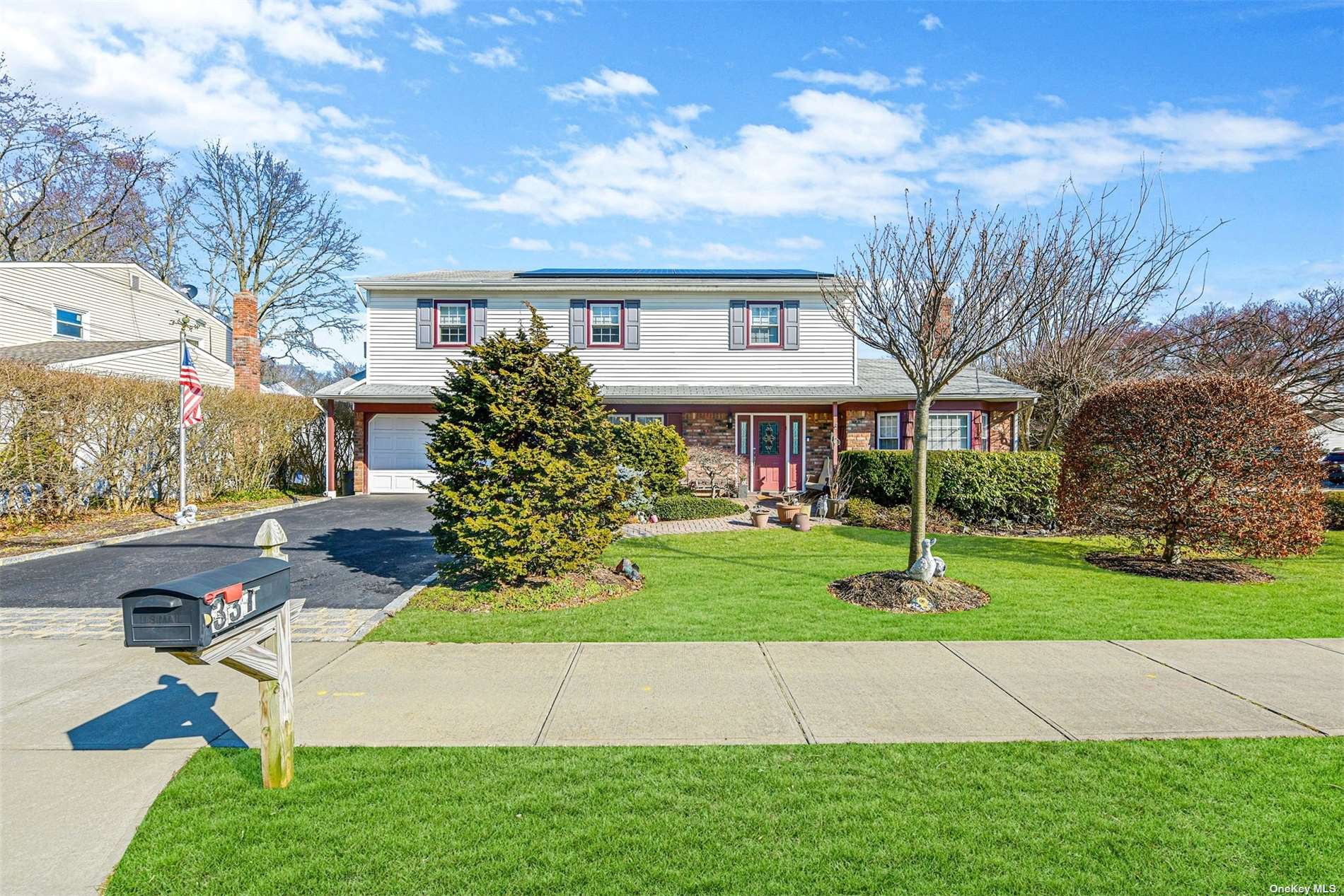 #1 photo, 331 Elwood Road, 東長島 北港 East Northport , NY 11731