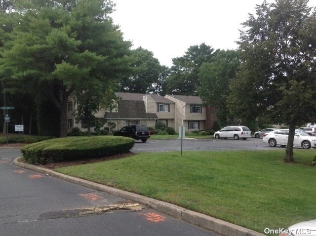 #1 photo, 469 Lake Pointe Court, 东长岛 Middle Island , NY 11953