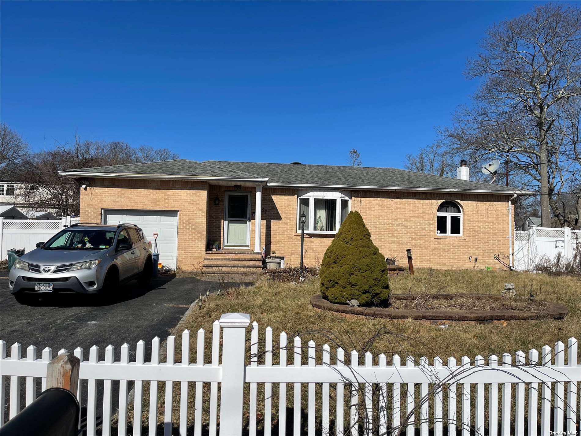 #1 photo, 57 Pinewood Drive, 東長島 Shirley , NY 11967