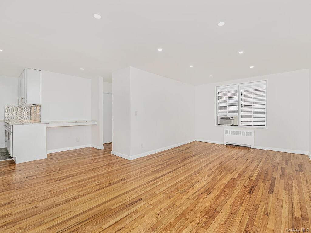 #1 photo, 530 Riverdale Avenue, 纽约州 Yonkers , NY 10705