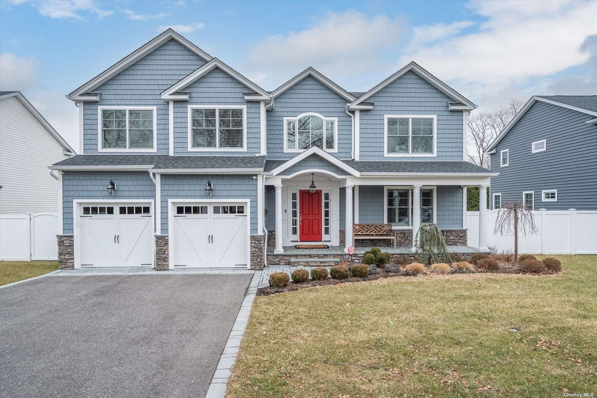 #1 photo, 75 Joyce Road, 長島 Plainview , NY 11803