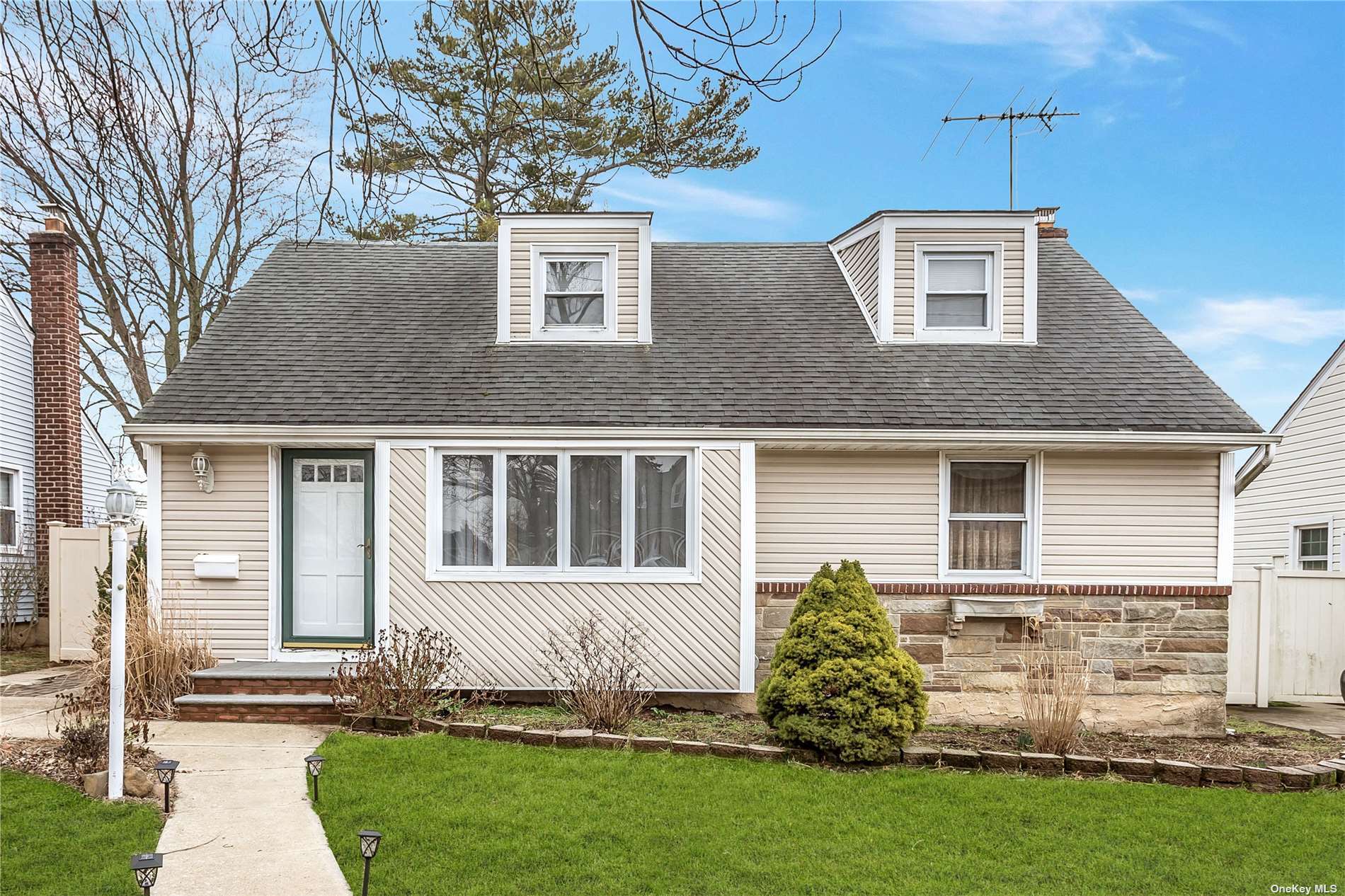 #1 photo, 1039 Third Avenue, 长岛 Franklin Square , NY 11010