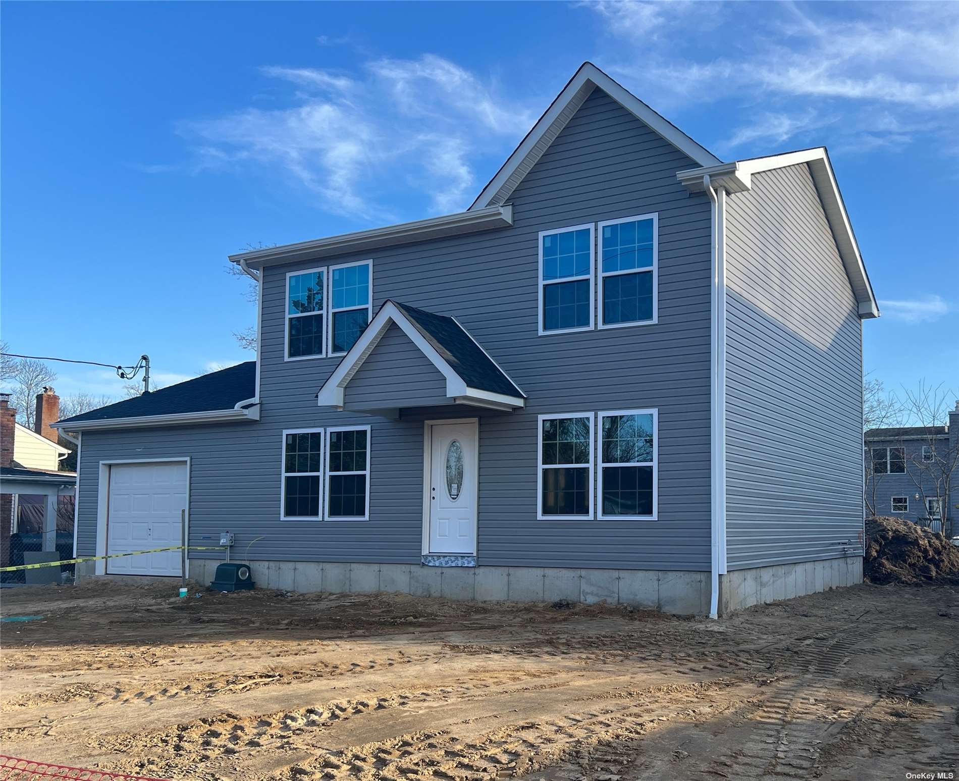 #1 photo, 117 Woodside Road, 東長島 Mastic Beach , NY 11951