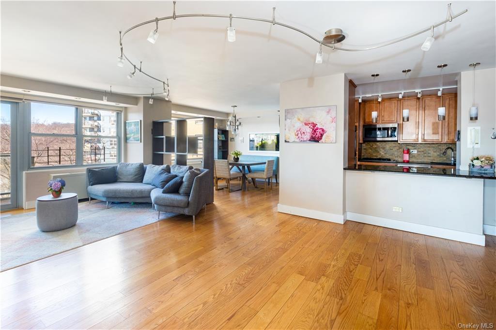 #1 photo, 2500 Johnson Avenue, 布朗士 Bronx , NY 10463