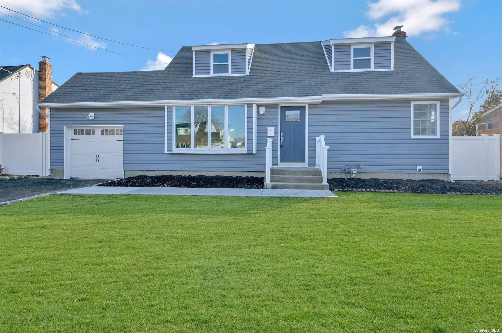 #1 photo, 6 Prade Lane, 長島 Massapequa Park , NY 11762