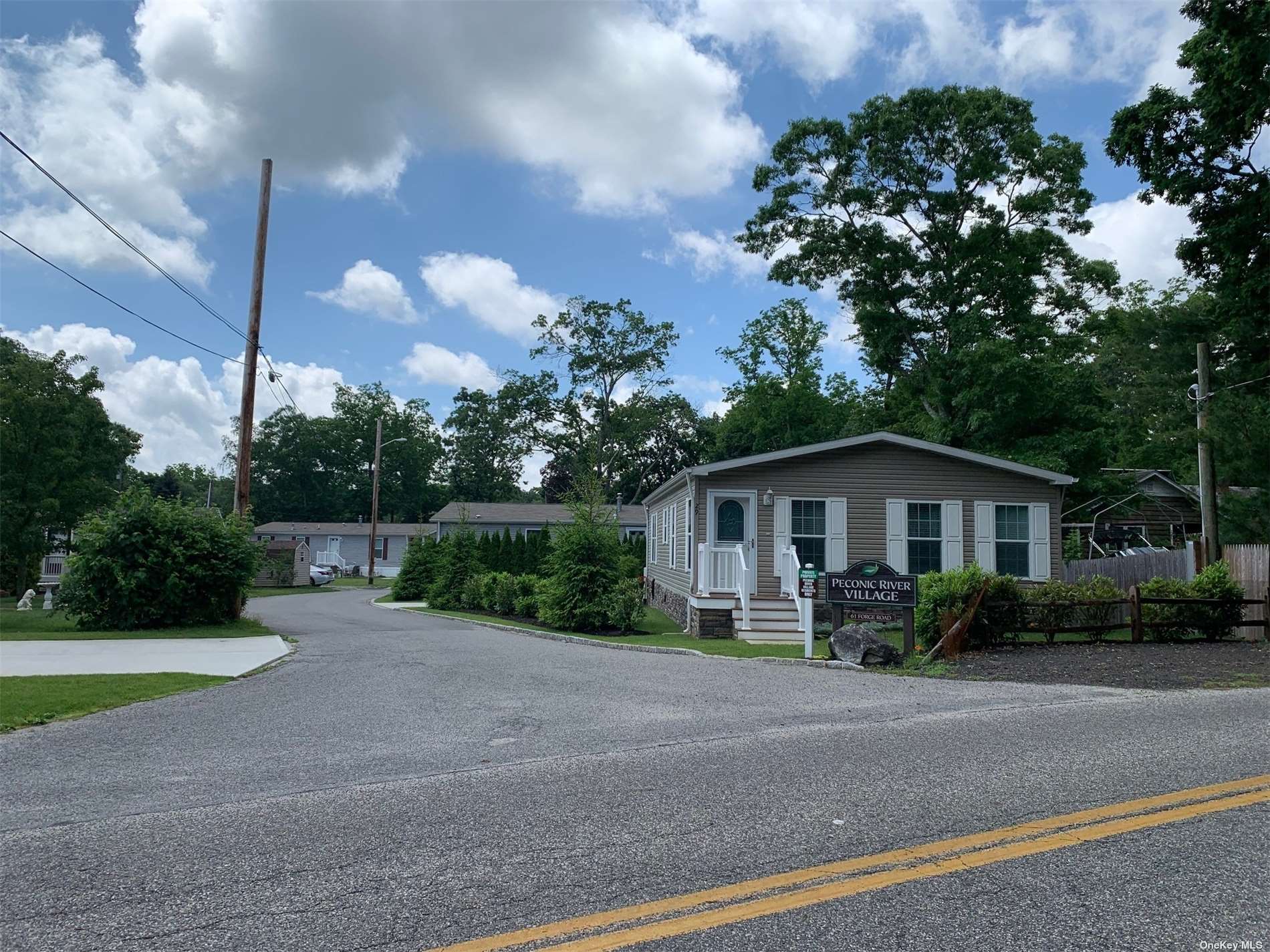 #1 photo, 61-14 Forge Road, Riverhead , NY 11901