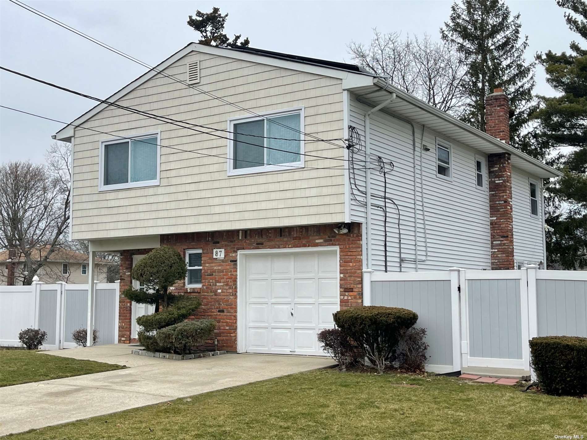 #1 photo, 87 Court Street, West Babylon , NY 11704