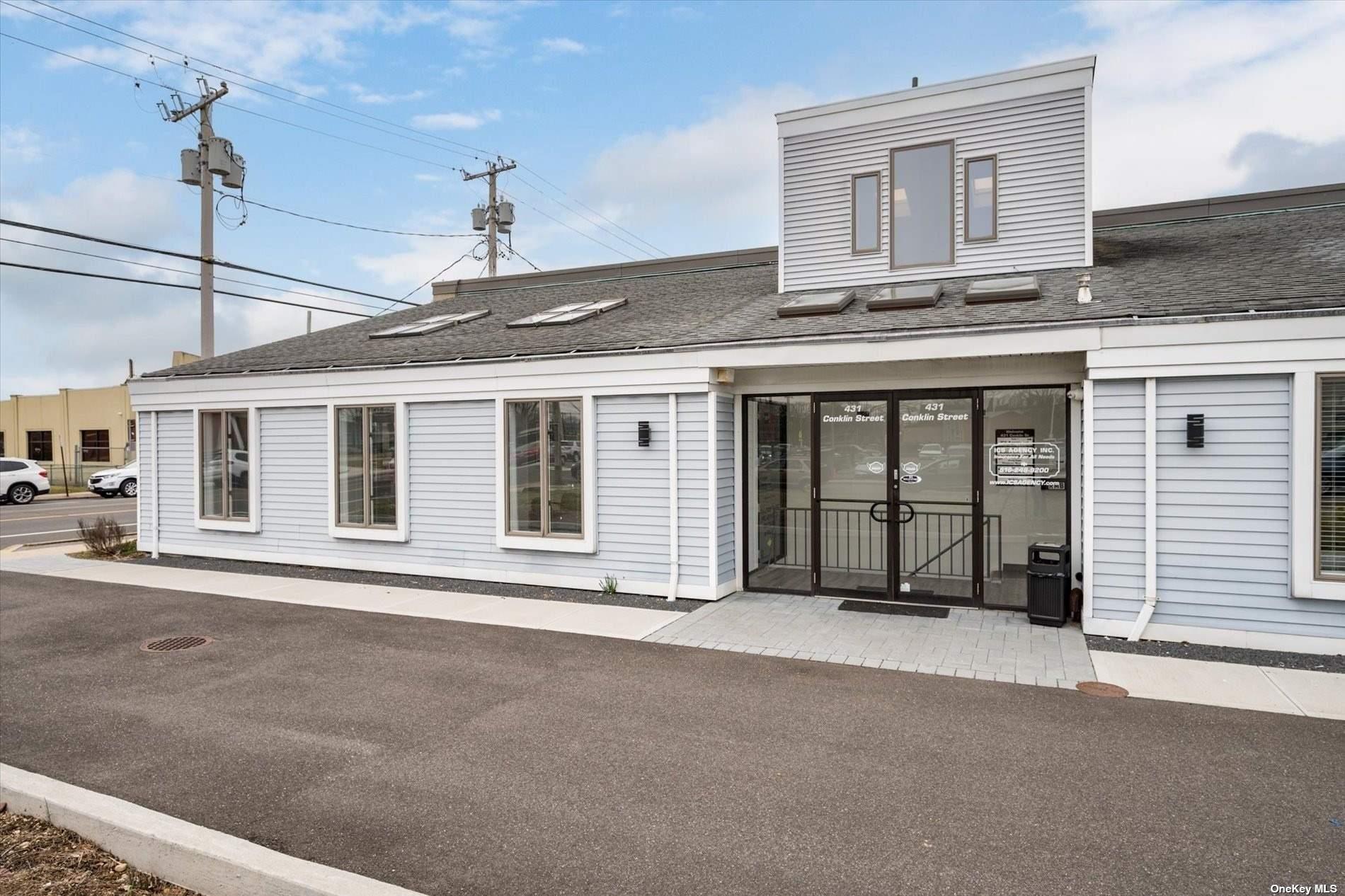 #1 photo, 431 Conklin Street, 长岛 Farmingdale , NY 11735