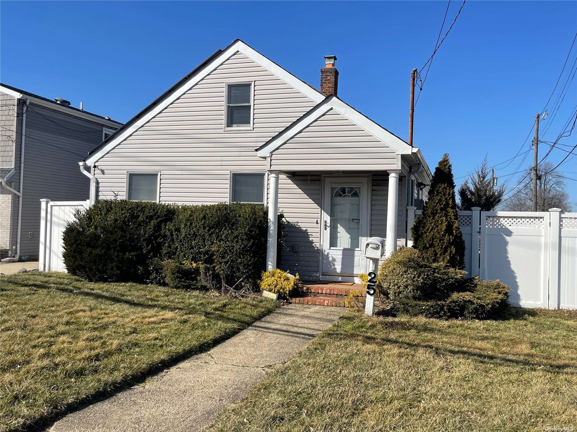 #1 photo, 25 Mott Street, 長島 Oceanside , NY 11572