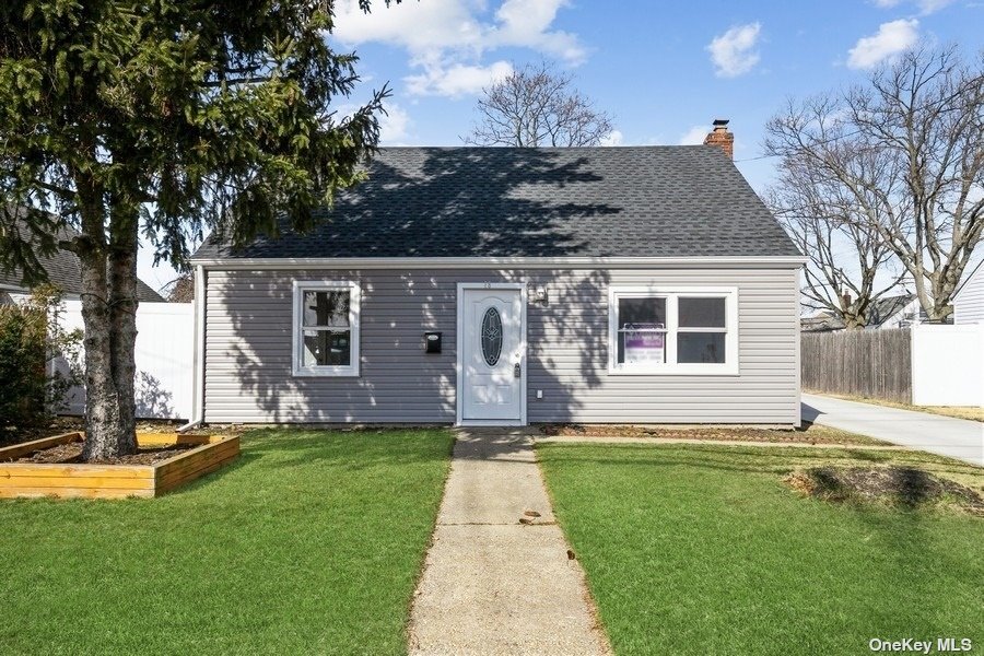 #1 photo, 78 E Carmans Road, 东长岛 East Farmingdale , NY 11735