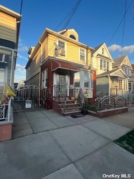 #1 photo, 102-35 129th Street, 皇后区 Richmond Hill , NY 11418