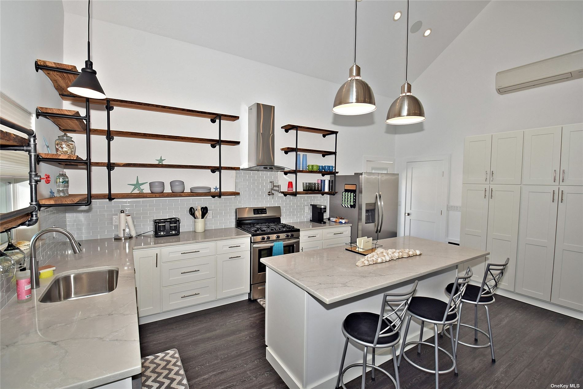 #1 photo, 68 Daytona Street, 长岛 大西洋海滩 Atlantic Beach , NY 11509