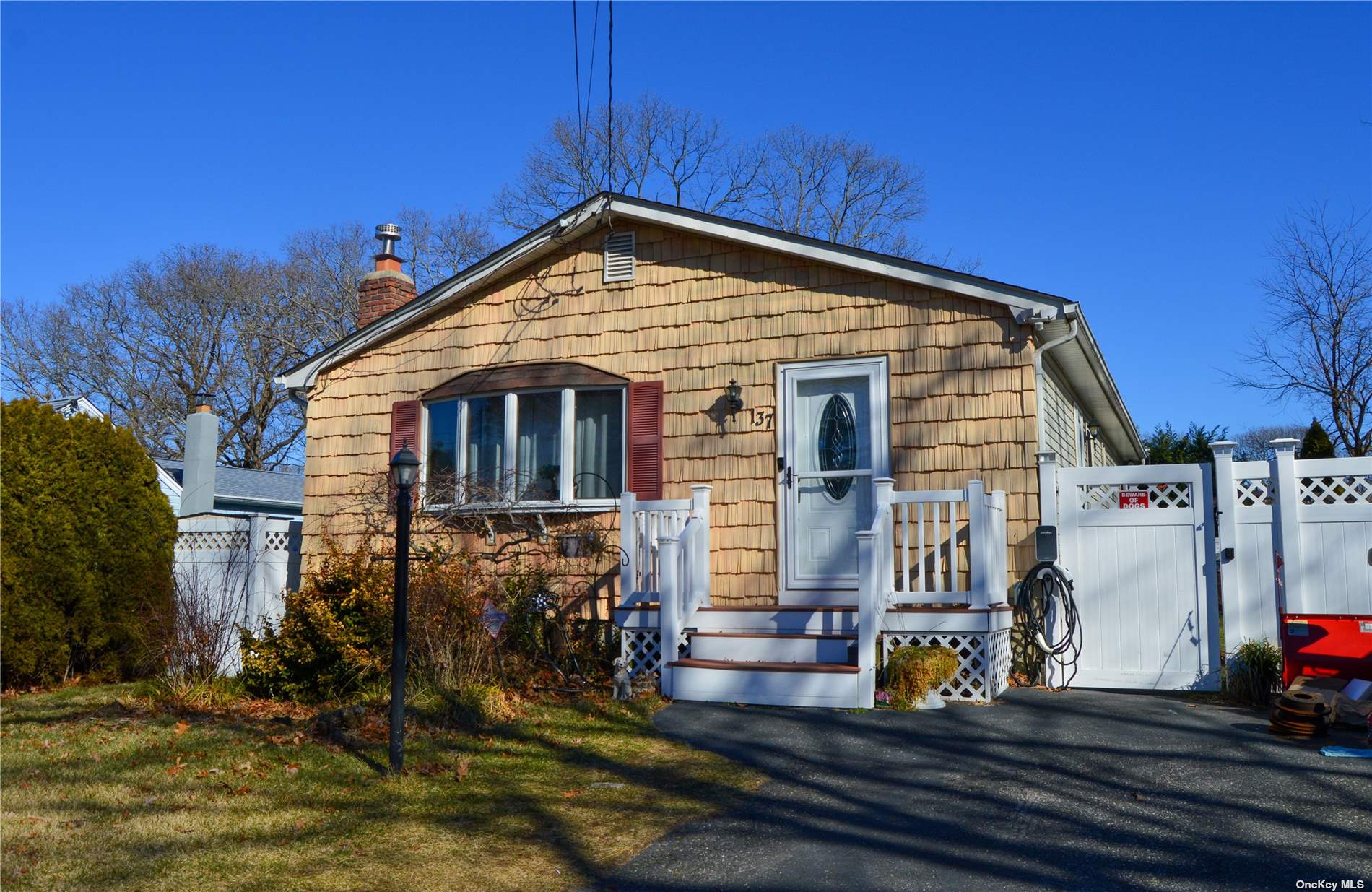 #1 photo, 137 Blue Point Road, Selden , NY 11784
