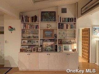 #4 photo, 45 Evergreen Walk, Seaview , NY 11770