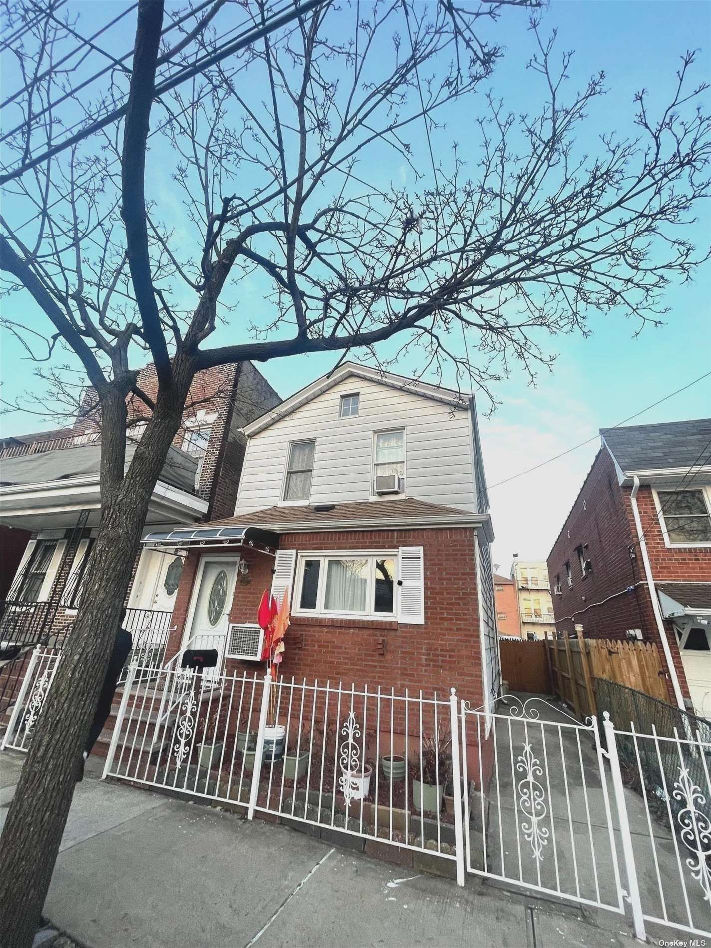 #1 photo, 94-17 86th Street, 皇后區 奧松公園 Ozone Park , NY 11416