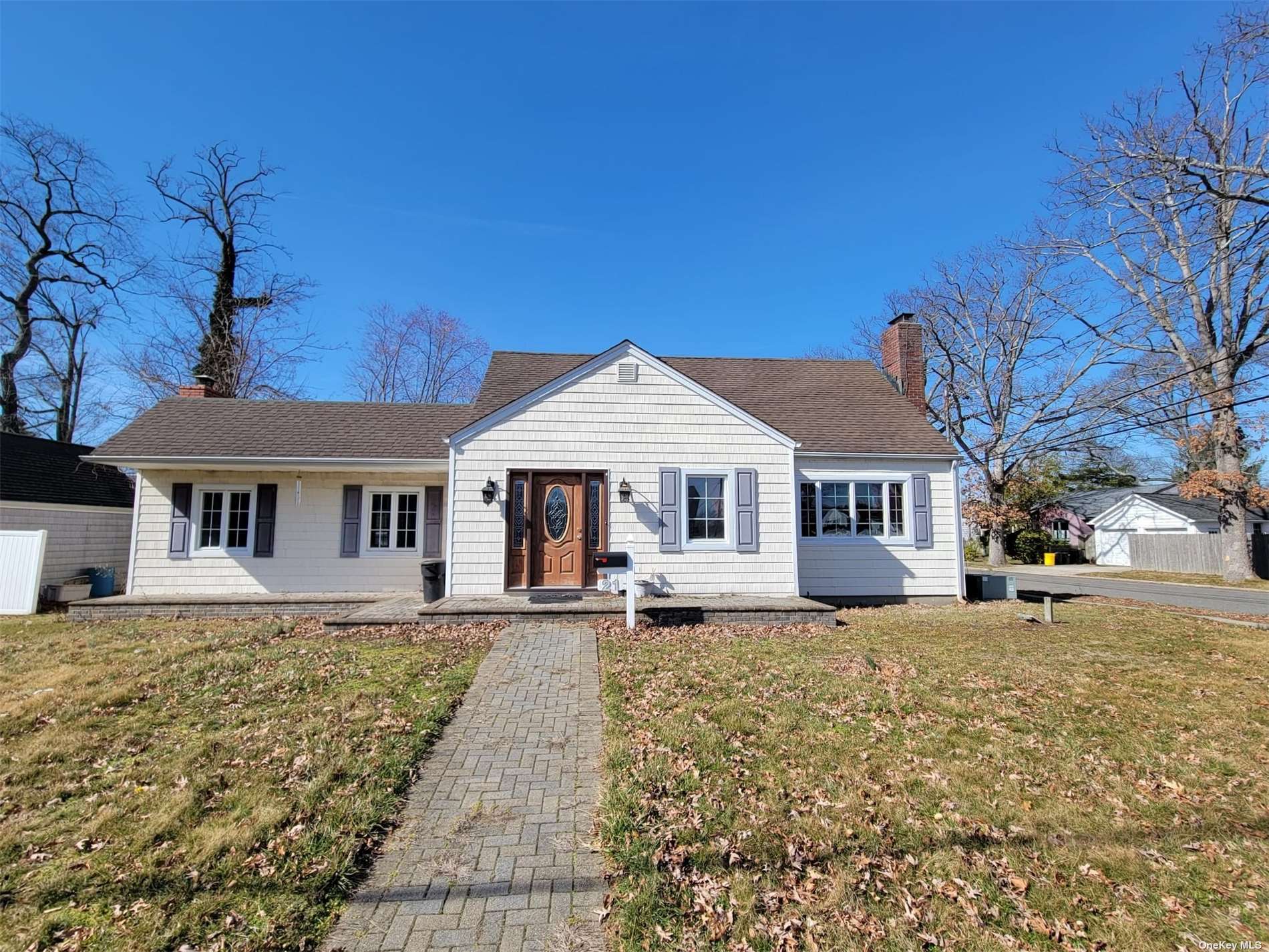 #1 photo, 21 Algonquin Avenue, 長島 Massapequa , NY 11758