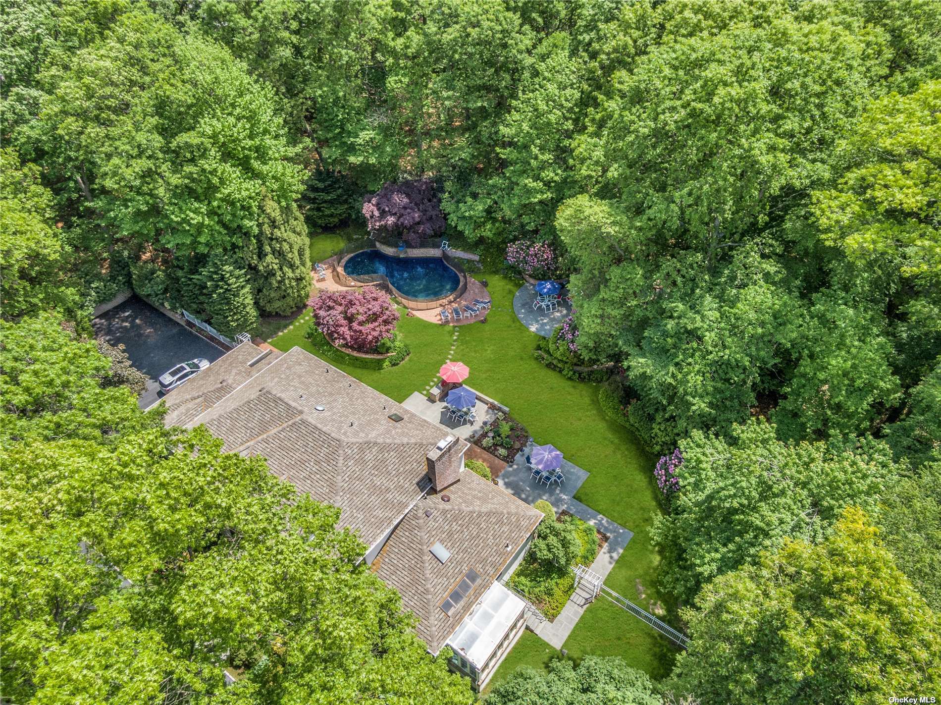 #1 photo, 6 Sherwood Gate, 長島 Oyster Bay , NY 11771