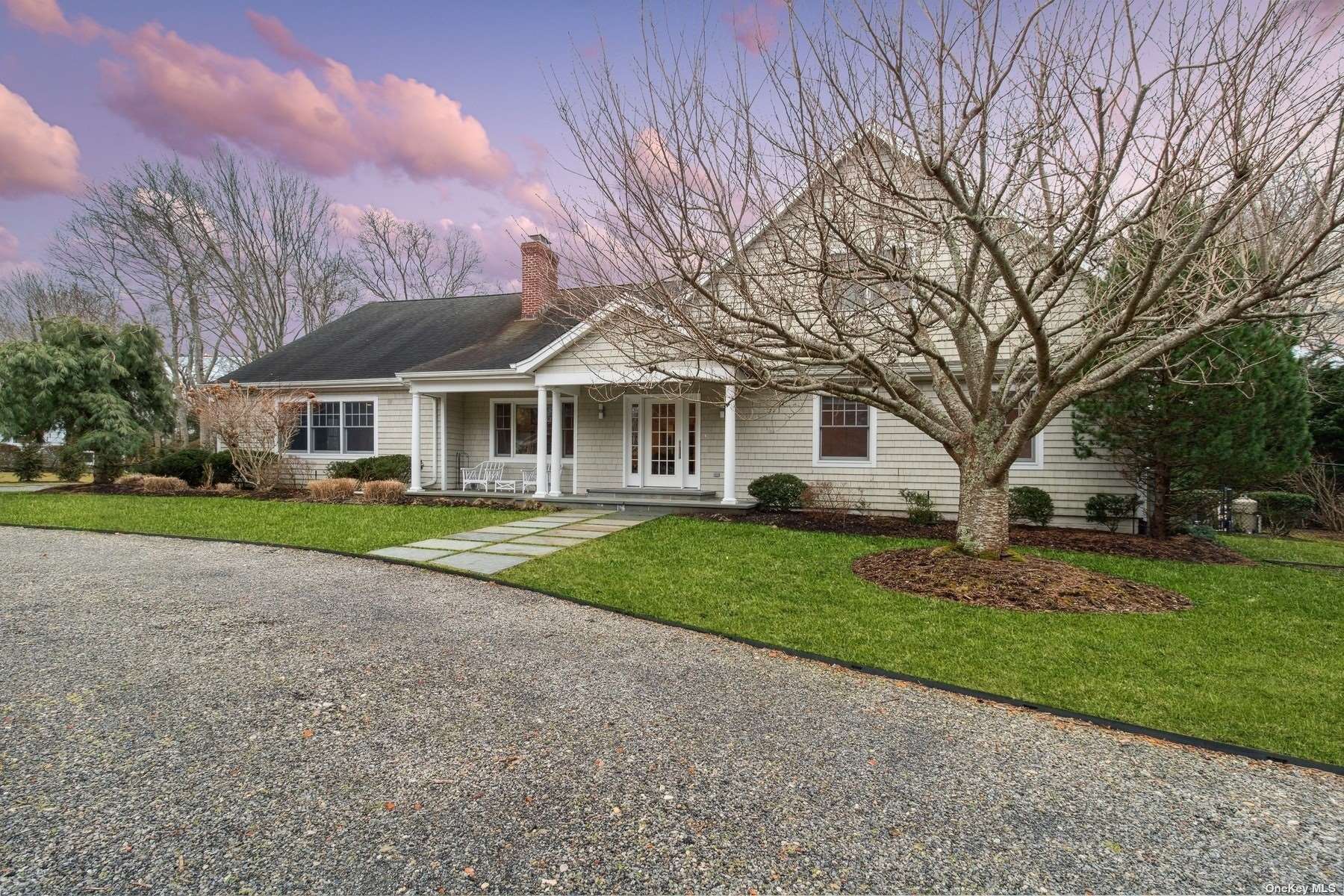 #1 photo, 55 White Oak Lane, 东长岛 汉普顿 Westhampton Beach , NY 11978