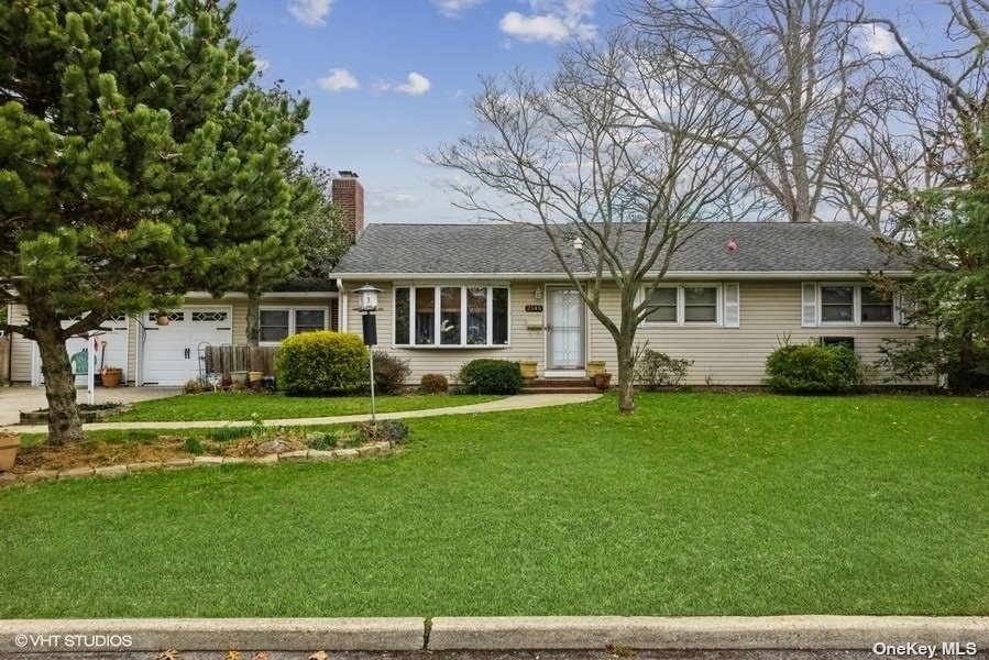 #1 photo, 2145 Jones Avenue, 長島 Wantagh , NY 11793