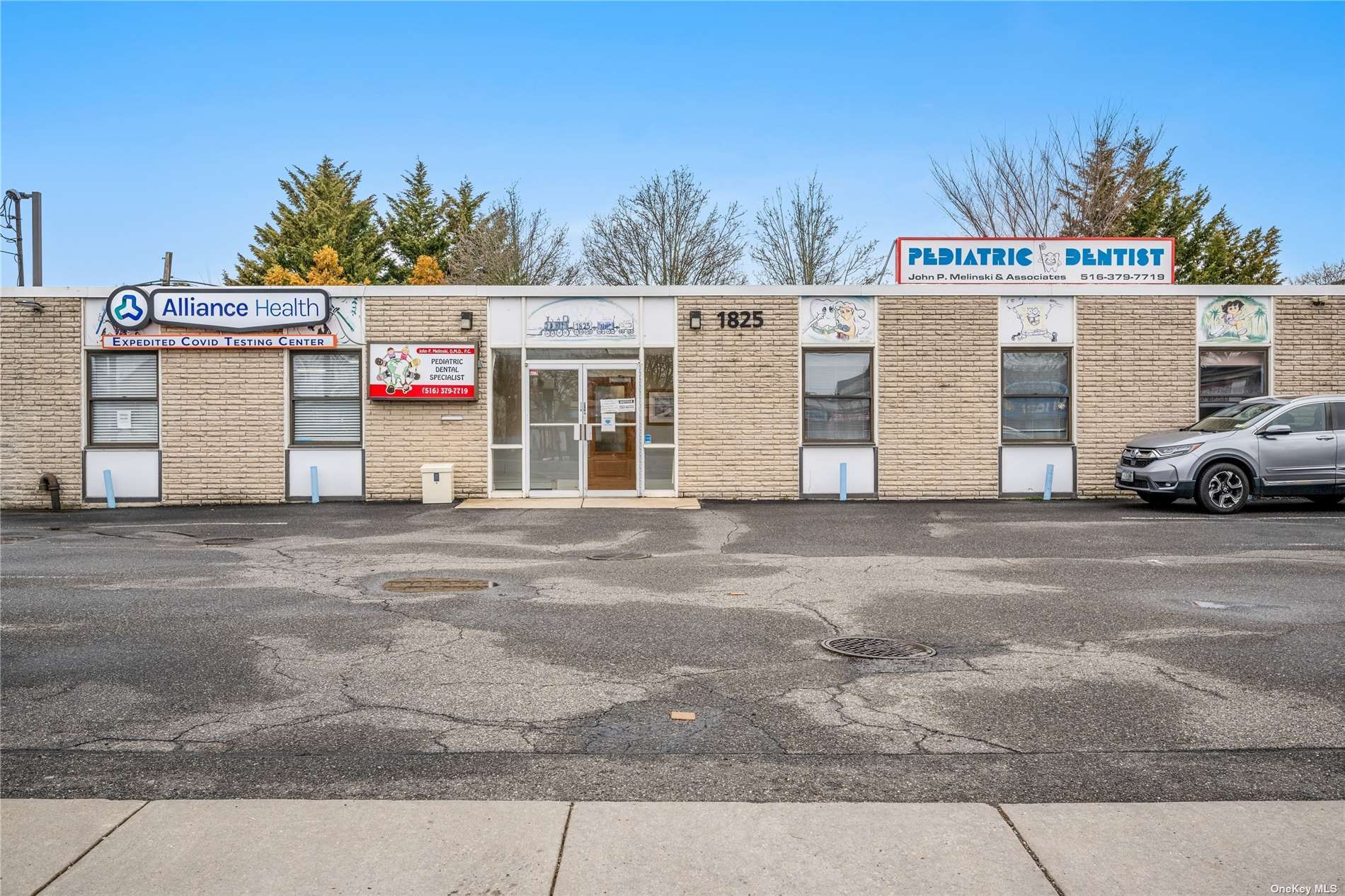 #1 photo, 1825 Merrick Road, 长岛 Merrick , NY 11566