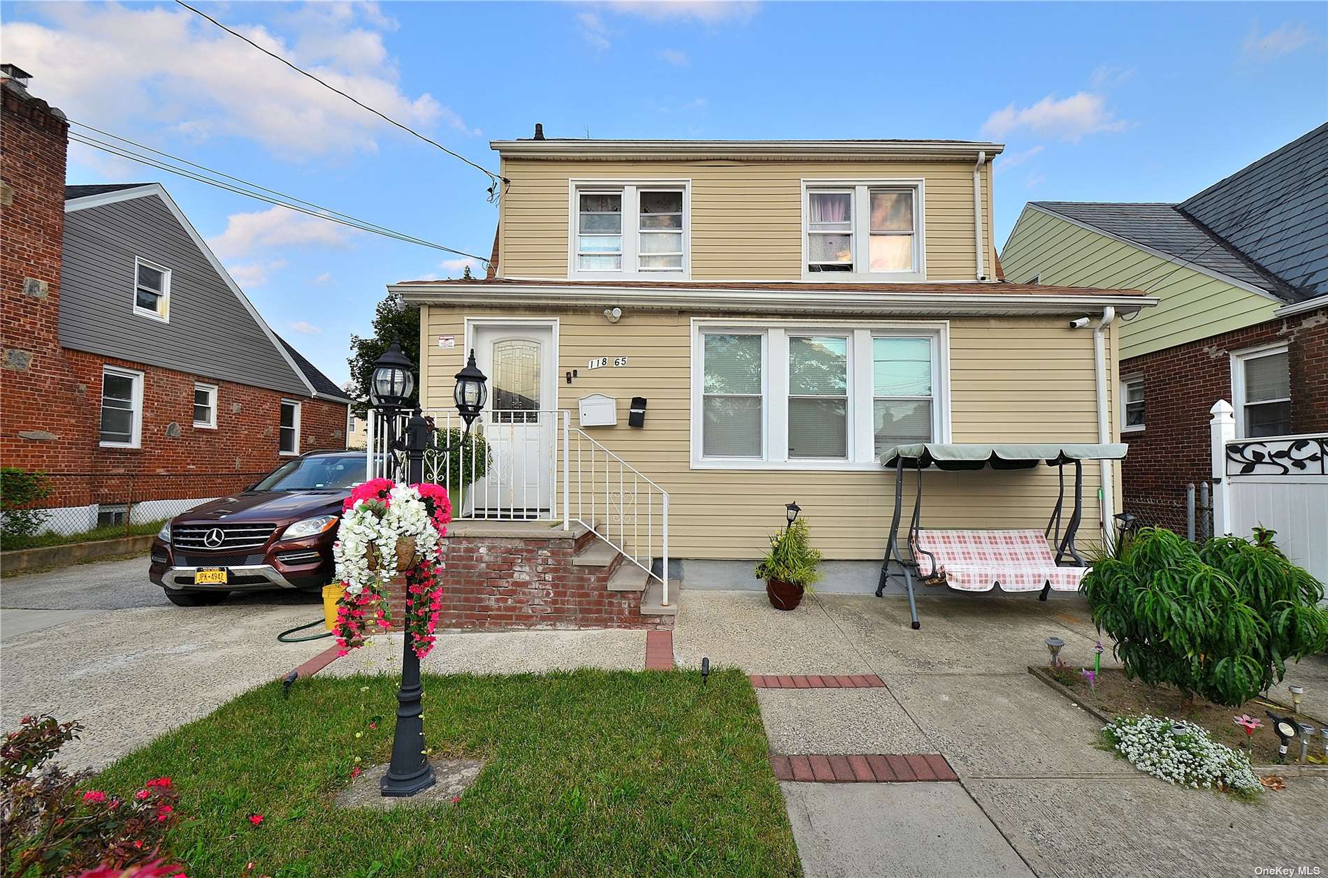 #1 photo, 118-65 Riverton Street, 皇后区 Saint Albans , NY 11412