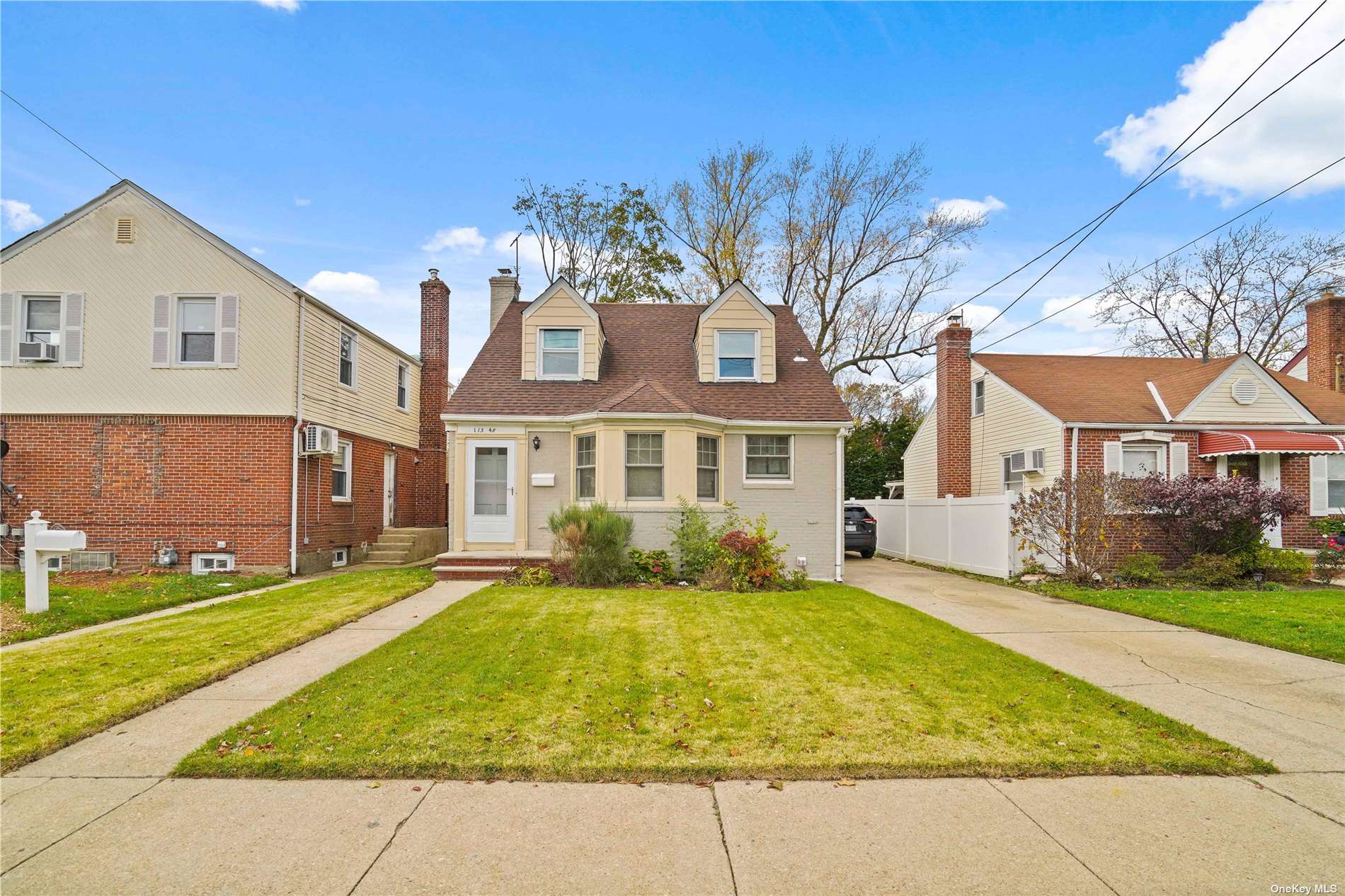 #1 photo, 115-48 237th Street, 長島 Elmont , NY 11003