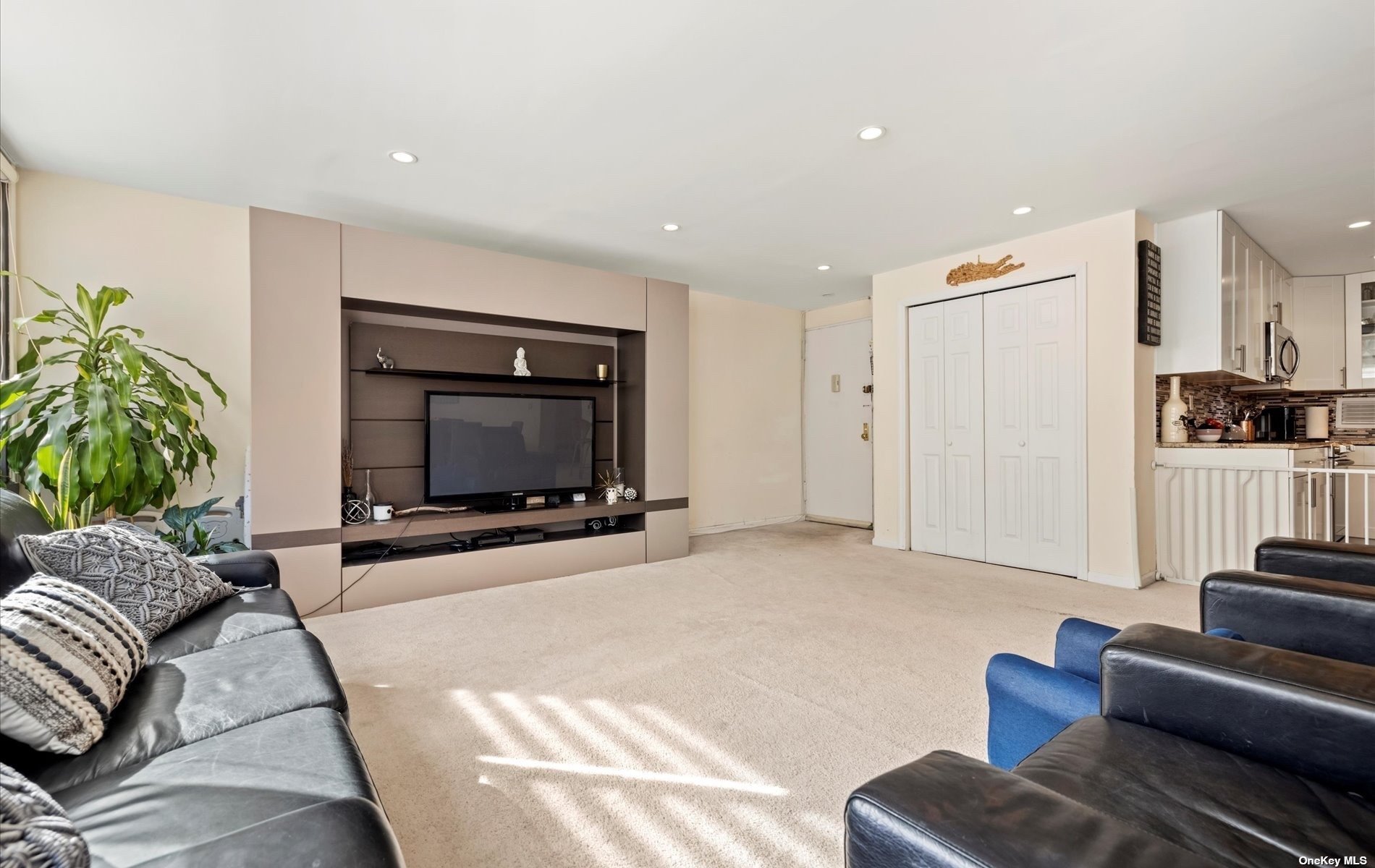 #1 photo, 162-10 Powells Cove Boulevard, 皇后區 Beechhurst , NY 11357