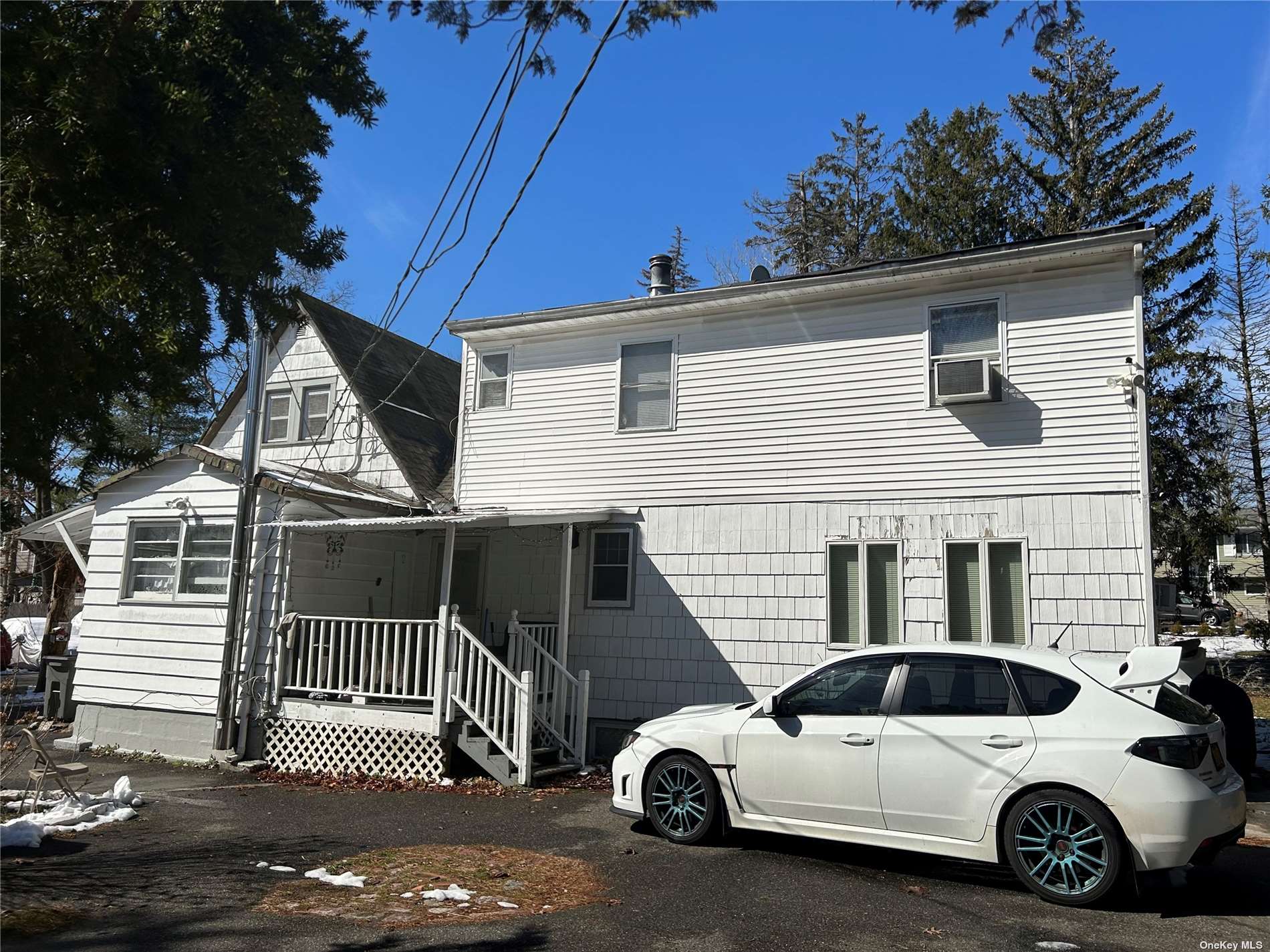 #1 photo, 52 Ridge Avenue, 東長島 Central Islip , NY 11722