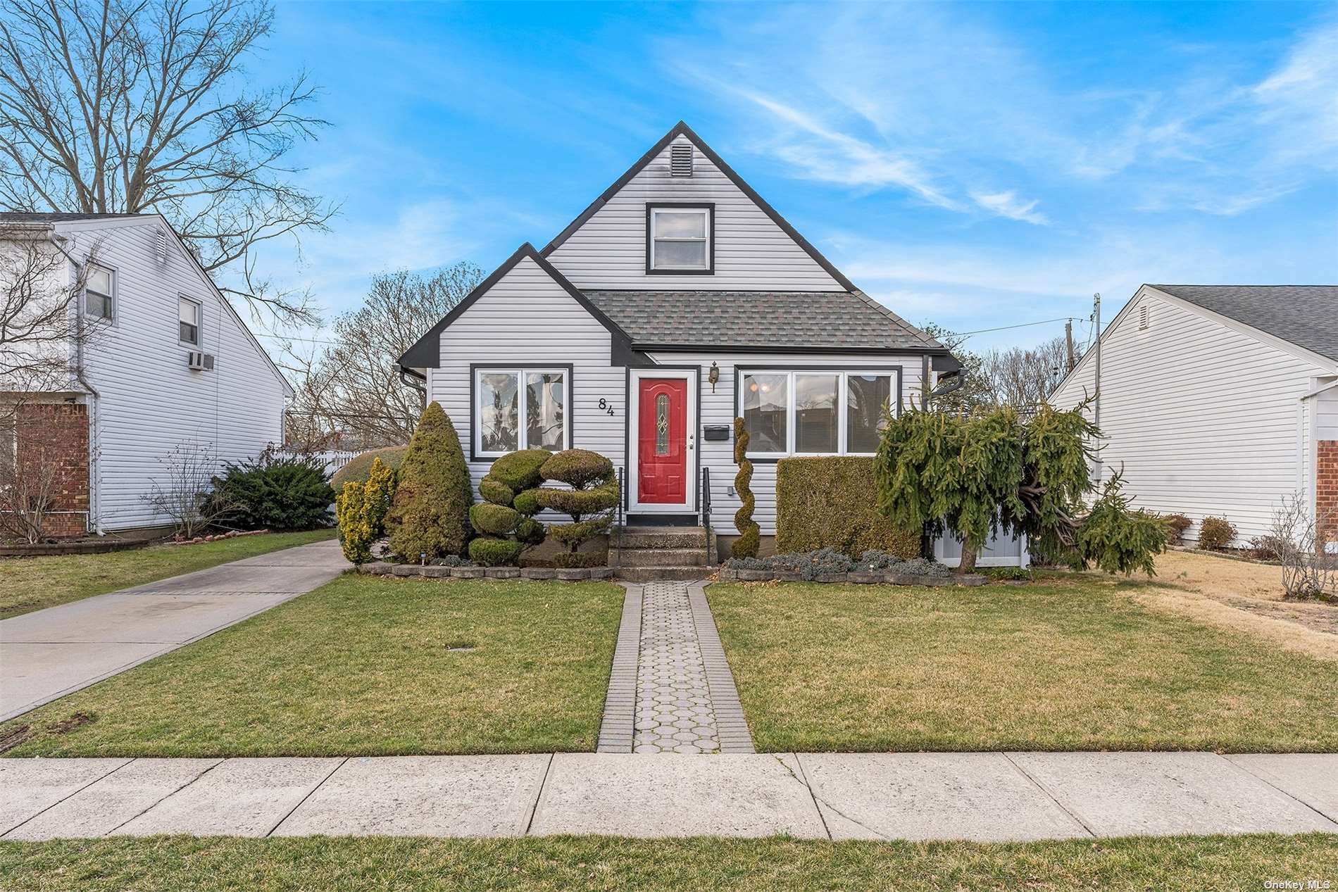 #1 photo, 84 Cedar Street, 長島 Hicksville , NY 11801