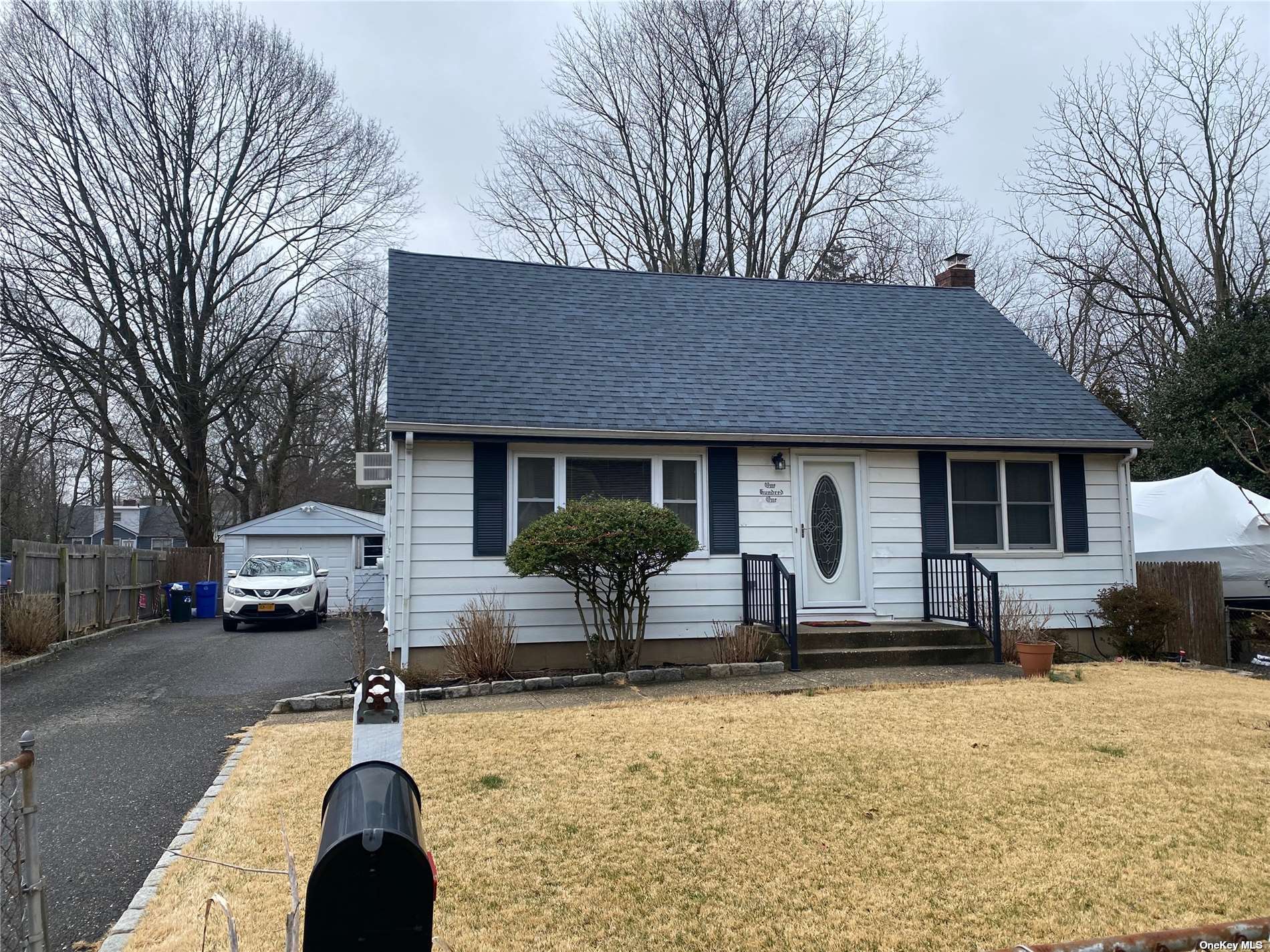 #1 photo, 101 6th Avenue, 東長島 亨廷顿站 Huntington Station , NY 11746