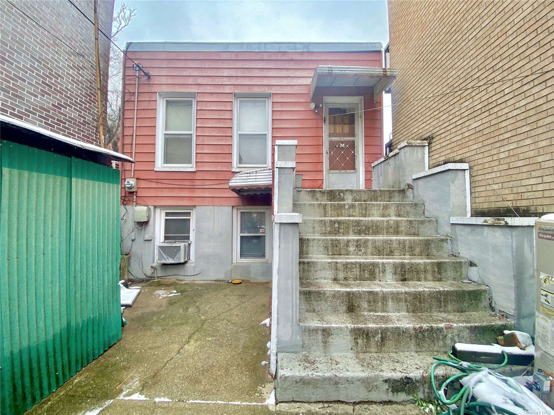 #1 photo, 57-69 Xenia Street, 皇后區 可樂娜 Corona , NY 11368