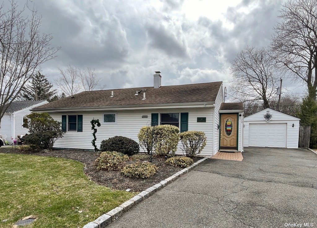 #1 photo, 20 Collins Road, 長島 格崙科夫 Glen Head , NY 11545